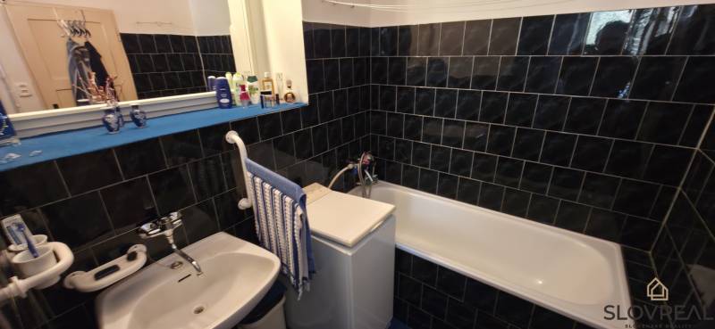 WhatsApp Image 2026-02-09 at 16.26.16.jpeg