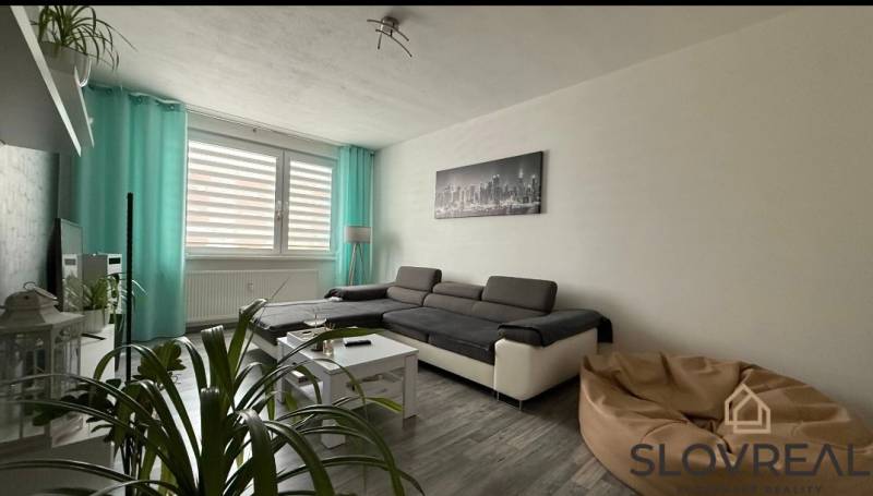 levice 4obyvačka1.jpg