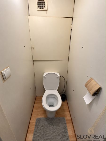 6e2c6162-179b-4df6-8452-a7334d2086ea.jpeg